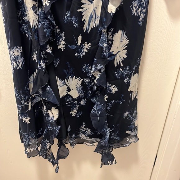Navy Floral Abercrombie and Fitch Long Sleeve Dress - Picture 2 of 12